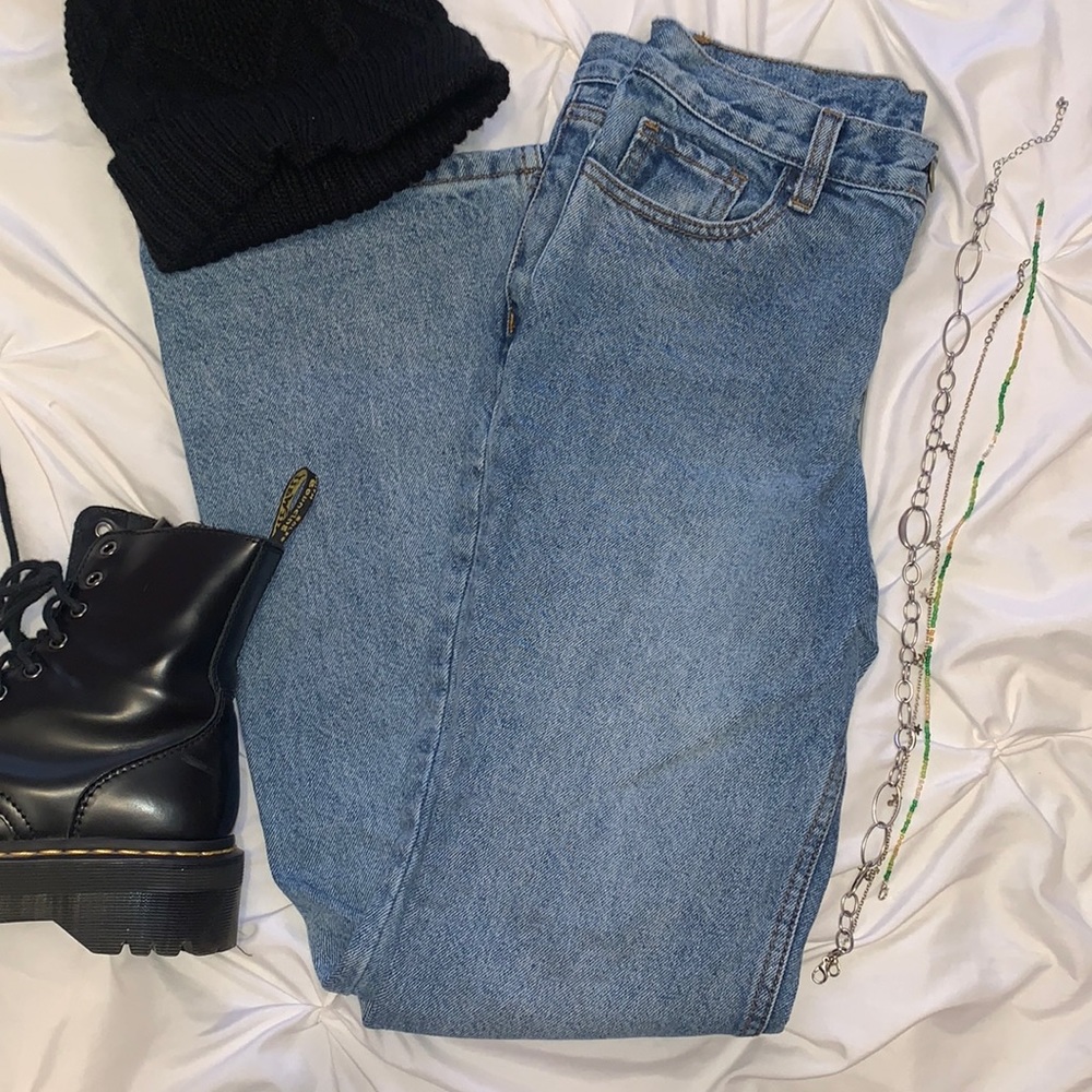 Size: Small Brandy Melville J. GALT Quinn Jeans